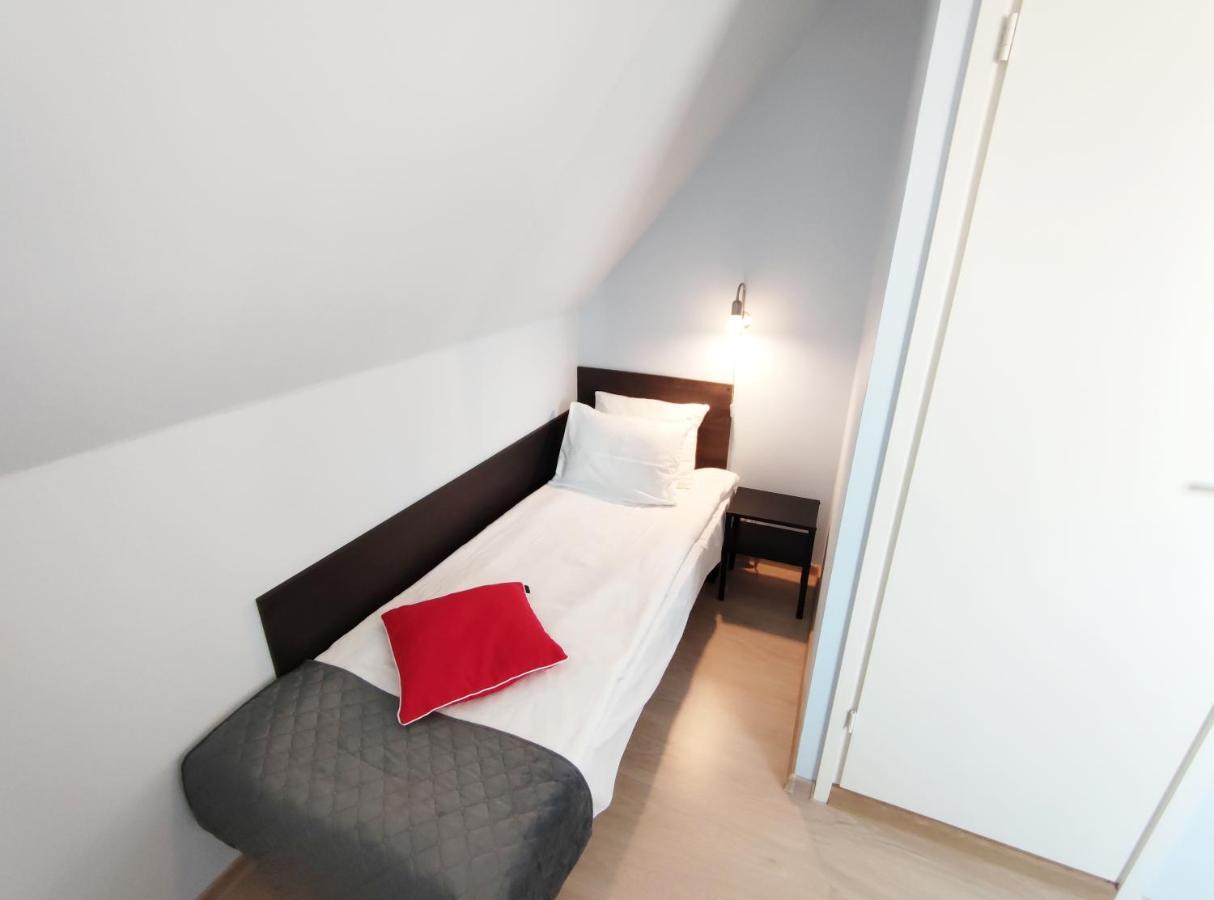 Aisa Guesthouse パルヌ エクステリア 写真